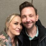 Samantha Smith Instagram - We’re baaaack! 🤘🏼#SPNBurbank