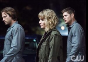Samantha Smith Instagram - #tbt I think we were trying to get the hang of the electric slide #spn #supernatural