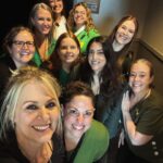 Samantha Smith Instagram - It takes such a village (this is a stellar one, and not even close to the WHOLE village!)… Thank you everyone at #SPNBur, you really brought the ☀️☀️☀️☀️💚