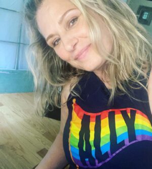 Samantha Smith Instagram - Happy Pride (two weeks in)! Your allies are here for you. 
🌈❤️🧡💛💚💙💜