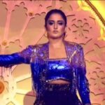 Sambhabana Mohanty Instagram - And the entire performance! 🙈 @zeetv @zee5shows @studiolsd_ #ZeeRishteyAwards #zeetvke30saal #RadhaMohan #radhamohandamini