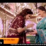 Sambhabana Mohanty Instagram - Posted @withregram • @zeetv Mahashivratri par Damini ne kheli hai jo baazi, kya usse chali jaayegi Radha ki jaan aur phans jaayengi Kadambari ji? Dekhiye #PyarKaPehlaNaamRadhaMohan, har roz, raat 8 baje, sirf #ZeeTV par aur kahin bhi, kabhi bhi @zee5shows par #Promo @theneeharikaroyofficial @shabirahluwalia @swaragshah @sambhabana_mohanty