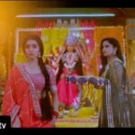 Sambhabana Mohanty Instagram - Posted @withrepost • @zeetv Navratri ke saath-saath shuru ho gayi hai ek teekhi takraar. Kya iss dussehra, Radha ke samarpan ki aag karegi, Damini ki saazishon ka dahan? Dekhiye #PyarKaPehlaNaamRadhaMohan, Mon-Sat, raat 8 baje, sirf #ZeeTV par aur kahin bhi, kabhi bhi #ZEE5 App par. #RadhaKaSamarpan #DaminiKaPaintra #Promo #NavratriSpecial @theneeharikaroyofficial @shabirahluwalia @sambhabana_mohanty