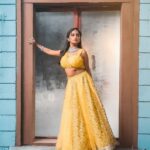 Sambhabana Mohanty Instagram - Art... And the artist 🎨📸🫣 #radhamohandamini #yellowaesthetic