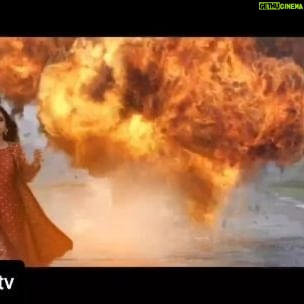 Sambhabana Mohanty Instagram - Posted @withrepost • @zeetv Apne raaste ke kaante ko hataane ke liye, Damini ne chali hai jo chaal, usse kya chali jaayegi Radha aur Gungun ki jaan? Dekhiye #PyarKaPehlaNaamRadhaMohan, Mon-Sun, raat 8 baje, sirf #ZeeTV par aur kahin bhi, kabhi bhi #ZEE5 App par #RadhaMohan #DaminiKaPaintra #RadhaKaSamarpan #Promo @theneeharikaroyofficial @shabirahluwalia @reeza_choudhary67_actor