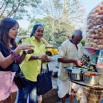 Sambhabana Mohanty Instagram - MataRani & me doing touristy stuff in the city SHE WAS BORN & RAISED IN btw 🤓 #snigdhabosemohanty #sambhabanamohanty #kolkata