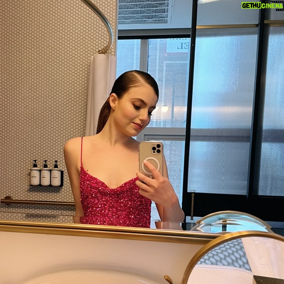 Sami Gayle - 4.3K Likes - My Pink Era (Unposted)