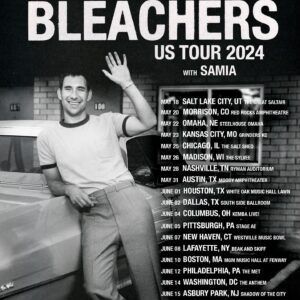 Samia Finnerty Instagram - opening for the beautiful and wonderful @bleachersmusic 😭🤸🏻‍♀️ rED ROCKS?!!!