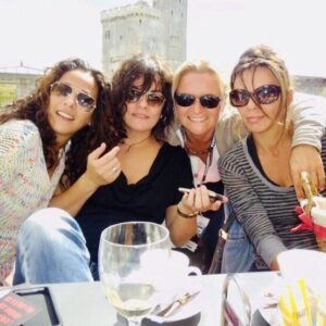 Samira Lachhab Instagram - Souvenir d’un super festival à La Rochelle ...❤️❤️❤️❤️ @mylene_page_ @virginiesauveur 💋
Il y a 6 ans... déjà ...!!! 🦋 #friends#