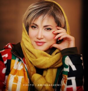 Samira Hosseini Instagram - #مستوران #اکران مردمی
