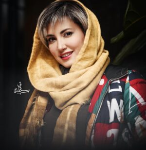 Samira Hosseini Instagram - #مستوران #اکران مردمی