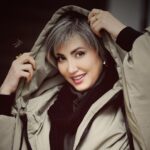 Samira Hosseini Instagram - این سال نیز گذشت و ما هنوز چشم براه حال خوبمان… #سمیراحسینی #cinematography #samirahosseini #theater #photoshoot #actress #newphotoshoot📸 #director #samira #acting