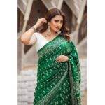 Sampurna Lahiri Instagram – শুভ নববর্ষ ১৪৩১
.
Photography – @sayantan_dutta_photography 
Makeup – @sahababusona @popi_banerjee 
Hair – @tanoya24 
Styling – @rinkikhatoon 
Wardrobe – @alora_by_anindita 
.
#newyear #bengali #festival #culture #tradition #celebration #happiness #positivevibes #blessings #love