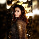 Sampurna Lahiri Instagram - Judge me when you are perfect ✨💫 . 💄 - @sahababusona 💇🏻‍♀️ - @ginni_love21 👗 - @subrata4462 📸 - @neelmajumder007 . #glam #glitter #birthday #latepost #night #fashion #style #party #goodvibes #attitude #happiness #beauty #gold #positivity #love