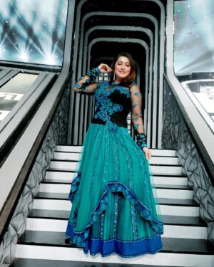 Sampurna Lahiri Instagram - Elegance is the only beauty that never fades 💫💙
.
Makeup - @dabhijit860 
Outfit - @abhishekraycreations 
Styled by - @rinkikhatoon 
Photography - @suvro_tanu001 
Team - @sudipanchakraborty @sourabh181707 @ayesree 
. 
#dadagiri #photoshoot #elegance #beauty #gown #fashion #blue #feelgood #selflove #moment #goodvibes
