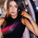 Samridhi Shukla Instagram - Yatrigan apni kursi ki peti bandh lein❤️‍🔥