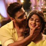 Samridhi Shukla Instagram - Abhira aur Armaan, shuru hogi ab pyaar ki kahani #yehrishtakyakehlatahai #yrkkh #abhira @starplus @directorskutproduction @rajan.shahi.543 @romeshkalra @rishimandial @raampandey30 @triven.singh @vishal.desai13 @nishabedii