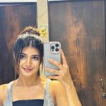 Samridhi Shukla Instagram - One too many mirror selfies🪞❤️