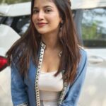 Samridhi Shukla Instagram - Puraane gaanon ki baat hi alag hai ❤️✨
