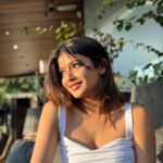 Samridhi Shukla Instagram - Just a masterpiece learning to master peace 💛🙏🏼