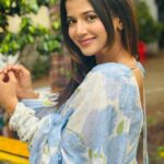 Samridhi Shukla Instagram - Yeh good-mood baarish ki saazish hai 🩵