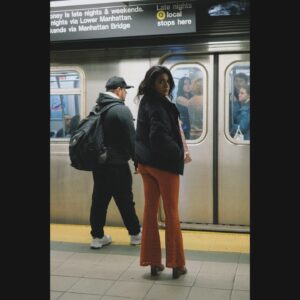 Samyuktha Viswanathan Instagram - NYC brings out a different side of me. Something more authentic, genuine and happier. It makes me want to sing out this song loud as I walk the roads. It is freedom, liberating, and even the tough parts and the pain comes with a rainbow at the end of it. Ever since I moved back, I’ve been trying to live that side of me no matter where I am. And four years later, I still haven’t fully figured it out. Society, hate, trolls and the pressure to live confined in a box is stifling. I stopped trying to break through and bent under the pressure instead.

I love this city, I love my people, ‘Madras is an emotion’ is true. I’ve always been proud of being Tamilian, so the flak I get for my accent/pronunciation sometimes does hurt, but only because of the feeling of invalidation that comes with it. I want to be my free-er self here and I’m a little disappointed in myself that I let the confines get to me. I also know many of my peers/friends who feel similarly but it’s hard to put into words. So here’s to finding the courage and thick skin to be who you truly are, no matter where you are and what people say ✨

📷: @tarunkoliyot (by far one of my favorite photo series, will definitely post more from it coz 🤌🏼)
Makeup by my beautiful @spacelordnova
Fav pants from my baby girl @neha.nathan 

(Authentic self, New York, New York diaries, New York City magic, Chennai, Madras, Chennaiite, Madras is an emotion,  Authenticity, Finding yourself, Artist, actor, Tamil girl, female artist, female writer)