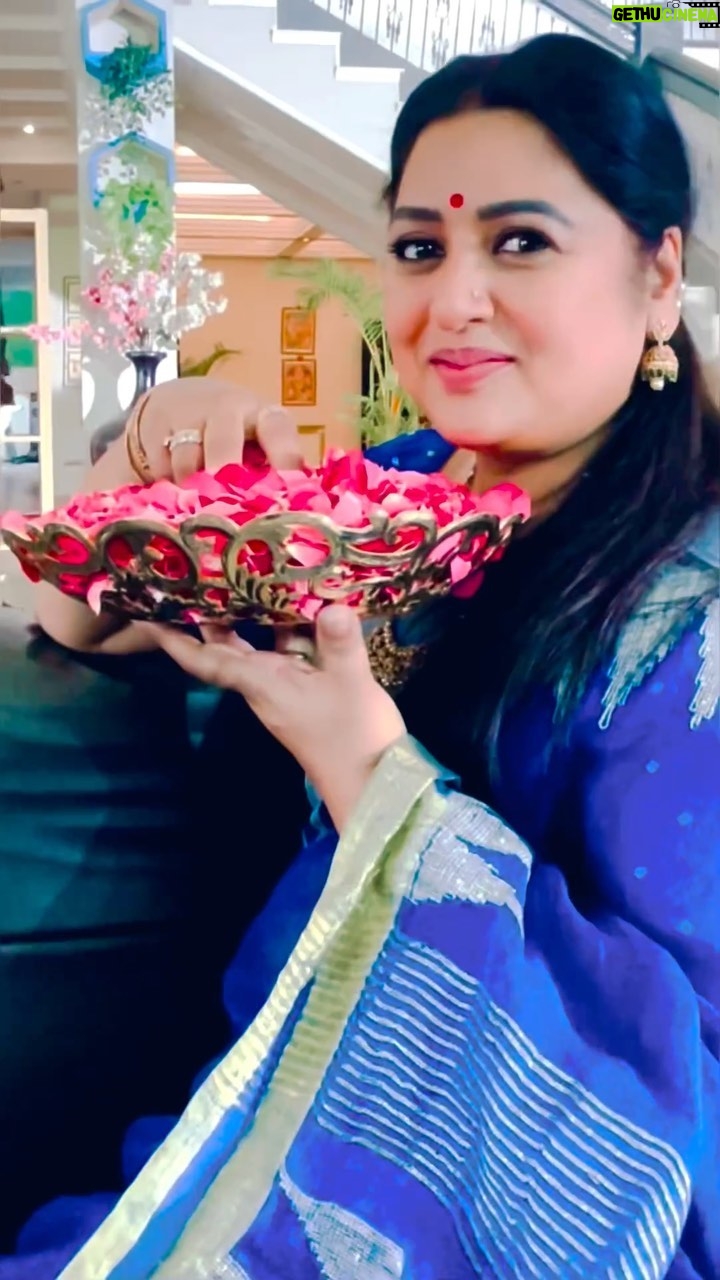 Sana - 1.6K Likes - Thankyou sana mam🤝
#trendingsongs #trendings #trendingvideos #trend #reelsinstagram #reelitfeelit #réel #reel #mumbai #hindisongs #samesamebutdifferent #trendsetter #gymmotivation #hindifilms #instagramers #instareels #hyderabad #andra #telugu #telugusongs #telugumemes #telugutrolls #teluguwedding #telugumovies #telugureels❤️