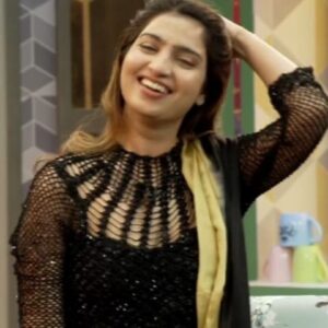 Actress Sana Raees Khan HD Instagram Photos and Wallpapers January 2024