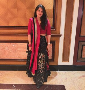 Sanah Kapur Instagram - A night full of Celebration🎉, Fun 🥳 and a whole like a whole lot of Dancing💃🏽….congratulations to the beautiful couple @gaganbahl and @mitalisharma7 🩷