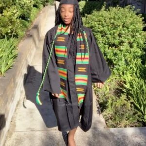 Sanai Victoria Instagram - Graduation ✅ i’m officially a freshman!! i can’t wait to start my 1st year of high school. i also made the junior varsity song team! yayyy 😁😆 .
.
#graduation2020 #graduate #middleschoolgraduate #tiktok #tiktokdance #explore #explorepage #instadaily #officiallyahighschooler #grateful #thankful #blessed #sendinglove #sanaivictoria 🎓👩🏽‍🎓❤️🎉 Swipe 👈🏽