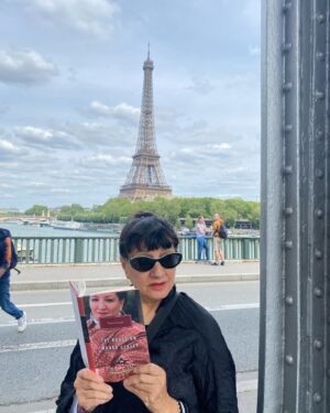 Sandra Cisneros Instagram - 🥭🥭🥭