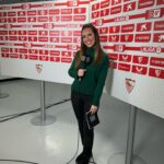 Sandra Díaz Arcas Instagram – El primero del año, en el Sánchez Pizjuán ✔️
@dazn_es