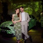 Sandra Díaz Arcas Instagram – Los eventos más guays los organiza mi @alipromesas @valytyplace 🫶🏽
Ha metido el nuevo @toyota_esp x @the2ndskinco en una selva en pleno Madrid 🌿🌿🦓 🦓 
.
.
.
👗 @coosyofficial 
💎 @fahomamadrid