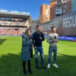 Sandra Díaz Arcas Instagram - De la mañanita de hoy en Vallecas ⚽️ con @dazn_es 😊