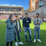 Sandra Díaz Arcas Instagram - De la mañanita de hoy en Vallecas ⚽️ con @dazn_es 😊