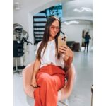 Sandra Nováková Instagram - Pravidelná údržba prodloužených vlasů❤️ #THANKYOU @vlasovepasky.cz #hairextensions #extensions #haircare #hairservis #vlasovepasky