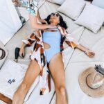 Sandra Nováková Instagram – Repost from @primaftv
•
Paní Bajerová. 💥 Sandra Novákovvá si v novém komediálním seriálu Lež na pláži zahrála sexy paní hoteliérovou. 🔥

Nenechte si ujít první díl už v pondělí 1. dubna na Primě. 📺🧡 

Sledovat ho můžete už nyní na @primapluscz. 🤩

#prima #primaplus #leznaplazi #serial #komedie #zabava #sandranováková