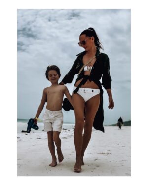 Sandra Nováková Instagram - My dva❤️ Ach! 

#loveyou #mybabyboy #family #familytime #vacation #holiday #zanzibar #beach #beachvibes