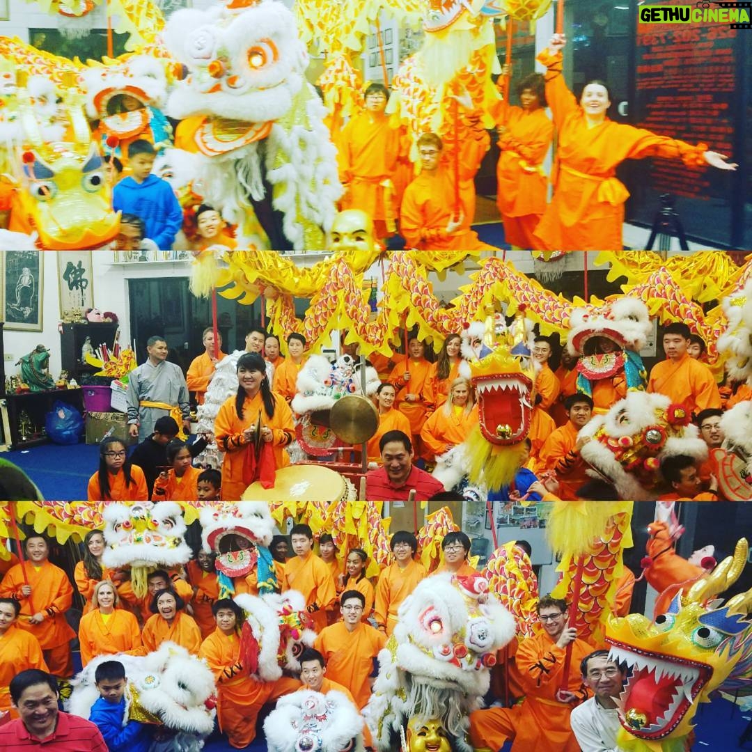 Sandra Rosko Instagram - Perfect #dragondancers and #liondancers #dressrehearsal tonight at @wen8981 #shaolintemplemartialartsacademy! Ready for the #lunarnewyear #dog #chinesenewyear next week! #staytuned! ❤🎭👹🦁🌈🌠