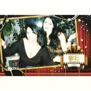 Sandra Rosko Instagram - #tbt to @bluepisceslove and me at the @goldenglobes #socialmixla #photoop ❤🎭🎬🌈🌠