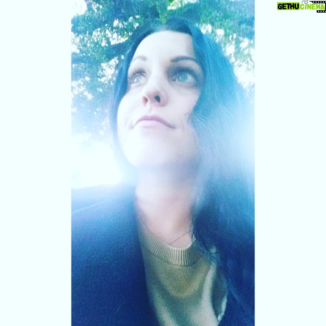 Sandra Rosko - 541 Likes - #tbt to #bts on #theveil ❤🎭🎬🌈🌠