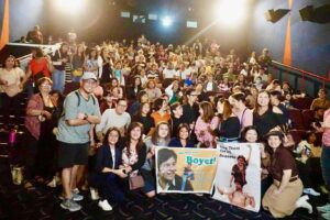 Sandy Andolong Instagram - Block screening early tonight for @sgt.pepper8 @rosavilmasantosrecto’s supporters🎥🎬🍿Maraming salamat sa lahat ng nanuod at manunuod pa ng @whenimetyouintokyofilm🎞️ Extended po  ang screening ng whenimetyouintokyofilm😊👍🏻 Super salamat sa patuloy na pagmamahal at suporta ng mga bumuo at dumating sa block screening tonight lalo kina @lhen23_ @tuwingumaga @emmalagrimas @krisbajiolaygo❣️🥰 Special thanks too to @toniroseramos for helping the group😊Thank you very much again @rosavilmasantosrecto @tirsocruziii @lynncruz525 @redgiemagno for the surprise appearance❤️ Vi ikaw naman naka prank kay Bo pati na rin sa akin😄🫶🏻