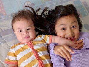 Sandy Andolong Instagram - Amelia and Azariah💞💞💞