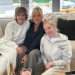 Sanela Diana Jenkins Instagram - sunday funday 🎉💖💝🌈🎊 trampoline, puppets,wellness shots , puppies and kittens , praying mantis we got it all and much more lol@
