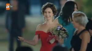 Sanem Çelik Instagram - Eşkıya Dünyaya Hükümdar Olmaz'ın yeni sezon ilk fragmanı yayında! #edho