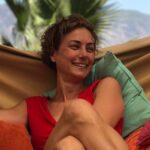 Sanem Çelik Instagram – Ve tatil biter, çekimler başlar 🎬 Özledimmm ❤️