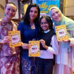Sangeeta Krishnasamy Instagram - Congratulations @ccamalaysia on your launch, let’s take a moment to appreciate their kindness and compassion in bringing hope to children and impacting their healing journey in Malaysia. With the little champ @misha.prietyka_prabu ❤️ who wrote #mylittlemadanijournal #childrenscancerassociationmalaysia @sharifahsofia @imdavinagoh