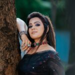 Sangeetha V Instagram - @mahi_makeover_chennai ✨✨with my fev✨ @sangeetha.v.official ✨✨✨…Cuteness overload with this makeup highlight.✨🤍 . . .#chennaimua #chennaimakeupartist #makeup #makeupartist #bridalmakeup #southindianbride #bridalmakeupartist #chennai #mua #coimbatoremakeupartist #chennaibridalmakeupartist #southindianweddings #bridesofindia #hairstyles #makeupartistchennai #weddingmakeup #indianwedding #muhurthamlook #chennaiblogger #bride #chennaihairstylist #hairstylist #southindianbridalmakeup #chennaibrides #wedding #indianmakeupartist #wedmegood #chennaimodels #chennaimakeup #chennaiphotographer