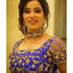 Sangeetha V Instagram - "Never Apologize For Being a Powerful Women", 💙🌸🌠Looks Ravishing #Sangeethakingsley . Inframe🎞️ @sangeetha.v.official Hairstylist🦱 @mahi_hairdo MUA 💄👩‍🎤 @mystylemakeover_studio Team @divya_make_up_artistry Designs @frontiers_fashion_lounge Jewels @chennai_jazz . #Sangeetha #mahihairstylist #frontiersfashionlounge #mystylemakeover #Bridalmakeup #artistsoninstagram #chennaijazz #SangeethaVofficial #Chennaimakeupartist #bridalsarees #chennaidiaries