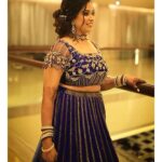 Sangeetha V Instagram - "Never Apologize For Being a Powerful Women", 💙🌸🌠Looks Ravishing #Sangeethakingsley . Inframe🎞️ @sangeetha.v.official Hairstylist🦱 @mahi_hairdo MUA 💄👩‍🎤 @mystylemakeover_studio Team @divya_make_up_artistry Designs @frontiers_fashion_lounge Jewels @chennai_jazz . #Sangeetha #mahihairstylist #frontiersfashionlounge #mystylemakeover #Bridalmakeup #artistsoninstagram #chennaijazz #SangeethaVofficial #Chennaimakeupartist #bridalsarees #chennaidiaries